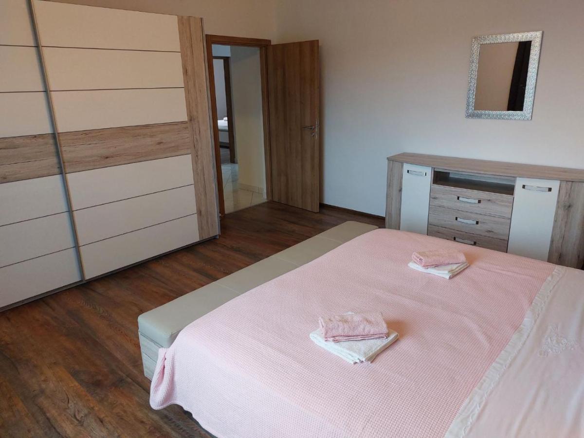 קאנפאנאר Apartments Baksa מראה חיצוני תמונה